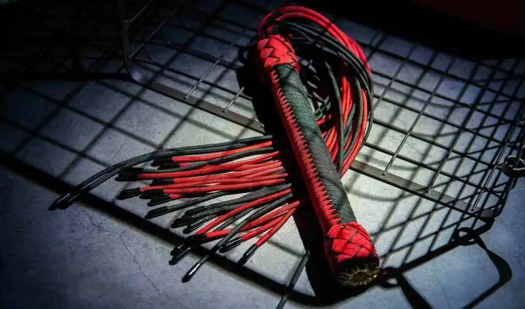 【西檬之家】字母圈的Aftercare：BDSM实践后的情感修复指南