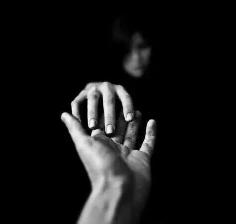 【西檬之家】字母圈的aftercare：BDSM关系中的情感修复与信任重建